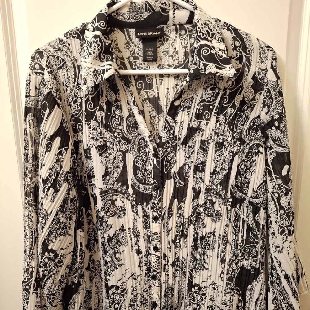 Lane Bryant Blouse Size 18/20 3/4 Long Sleeve